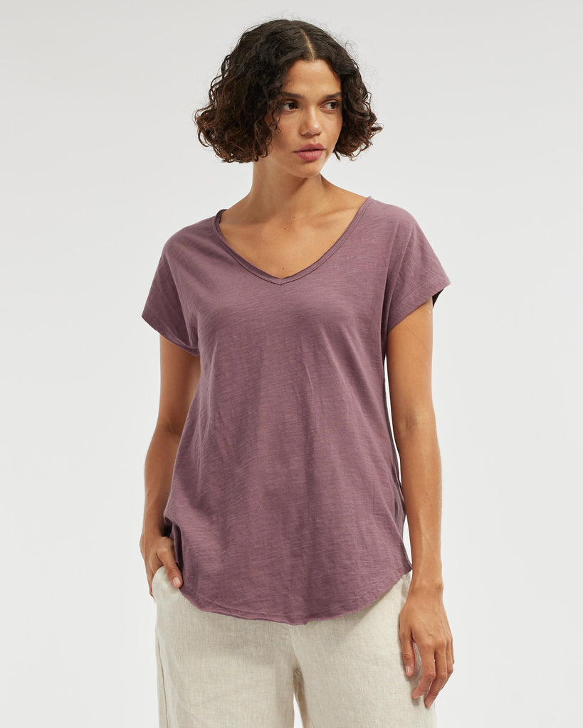 Aiden Organic V Neck Tee - Plum