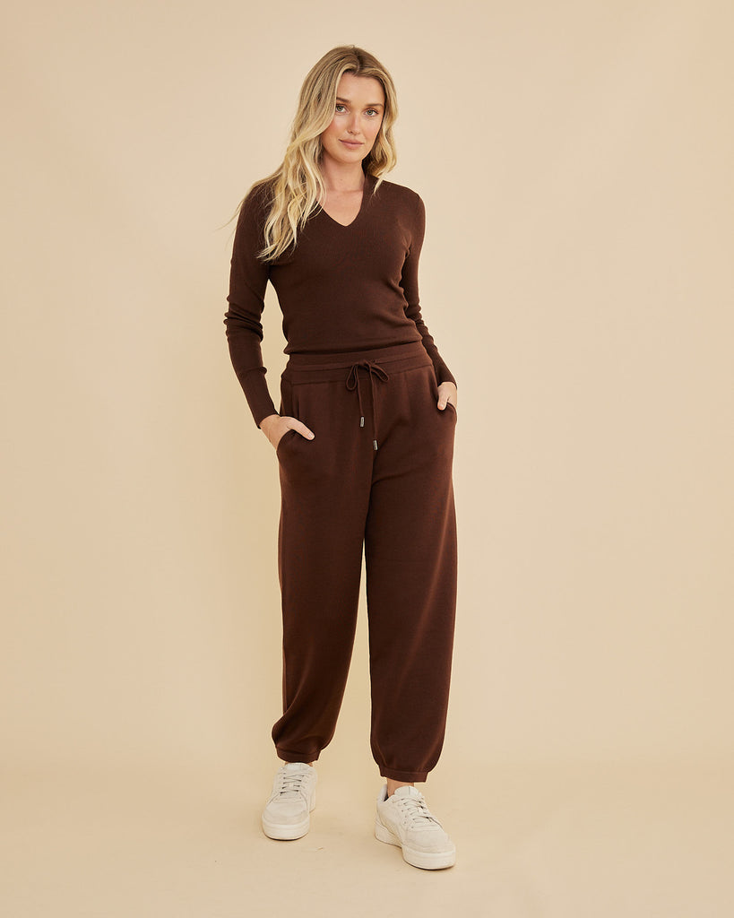 Lyon Merino Knit Jogger - Chocolate - Second Image