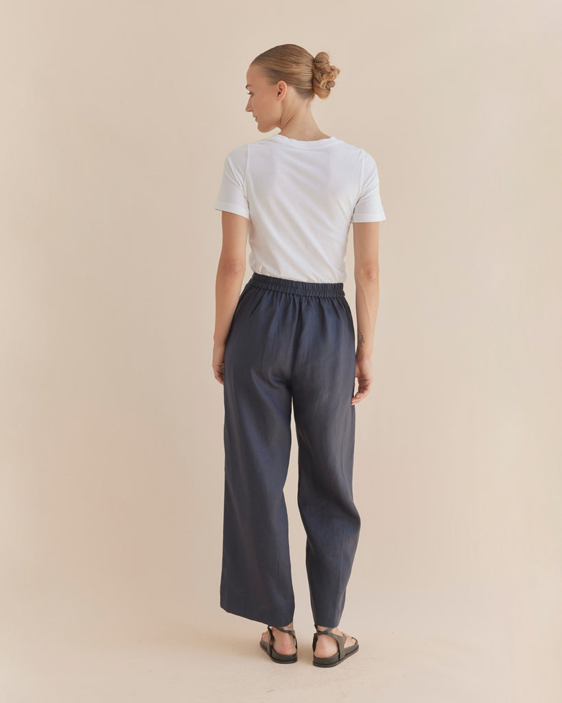 Mabel Linen Pant - Navy - Second Image